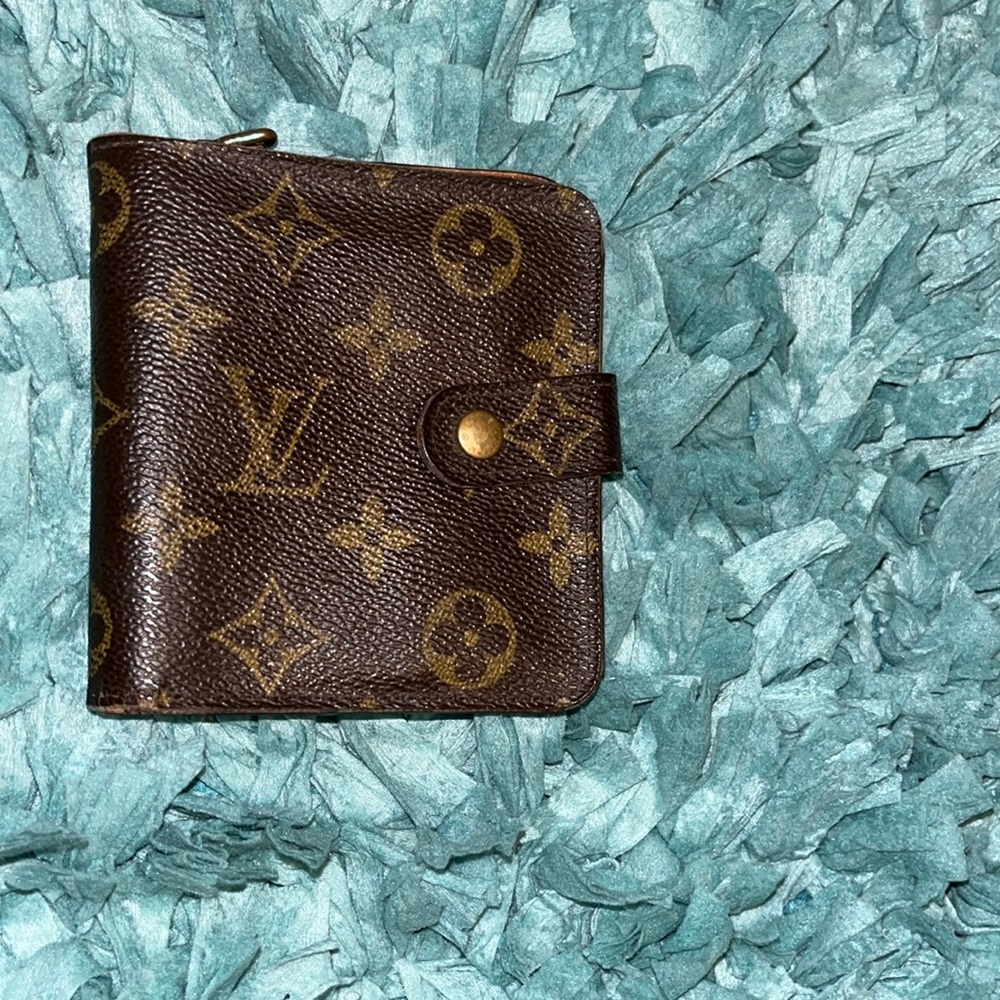 Louis Vuitton, wallet compact zip #1507